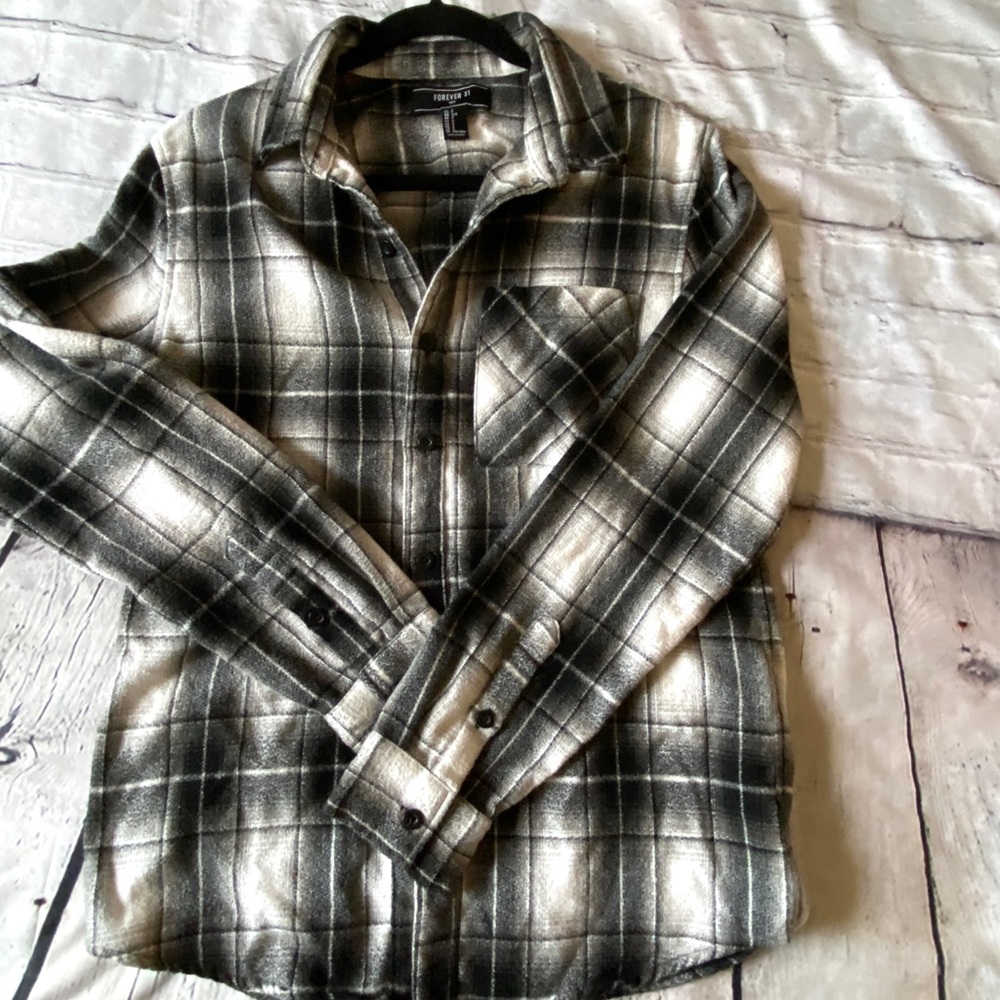 Forever 21 Plaid Flannel Shirt - Picture 4 of 8